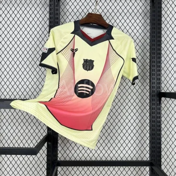 Camiseta FC Barcelona edición especial — vista 2