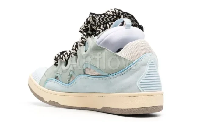 Curb Sky blue 4