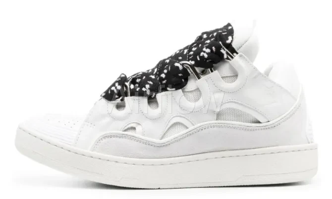 Curb White Black — vista 2