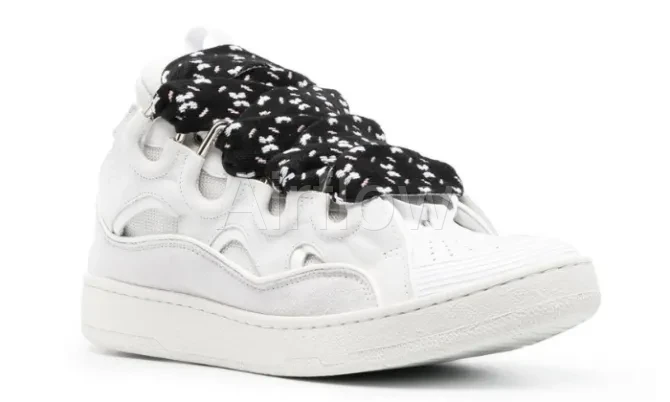 Curb White Black 3