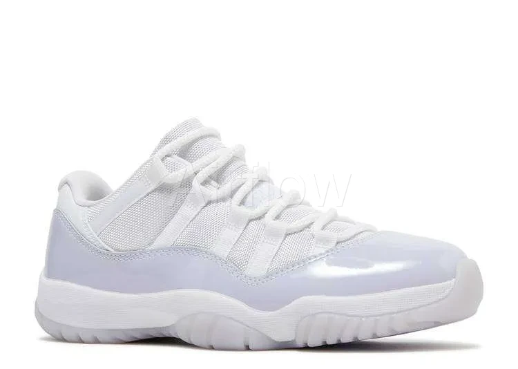 JORDAN RETRO 11 LOW 'PURE VIOLET' — vista 2