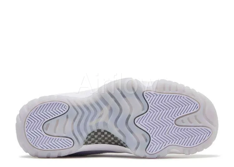 JORDAN RETRO 11 LOW 'PURE VIOLET' 4