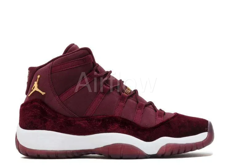 JORDAN RETRO 11 'VELVET'