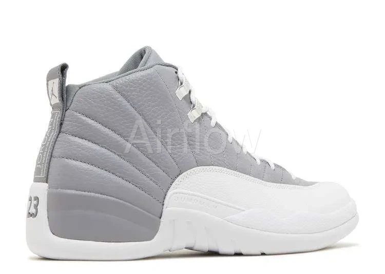 JORDAN RETRO 12 'STEALTH' 3