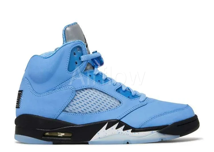 JORDAN RETRO 5 'UNC'