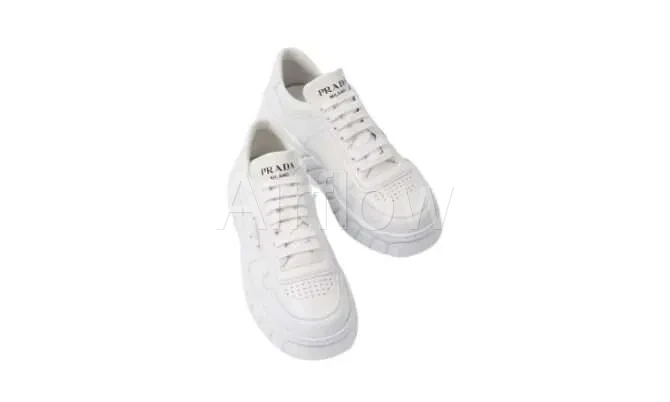 leather sneakers 4