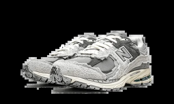 NB 2002R Protection Pack Rain Cloud 3