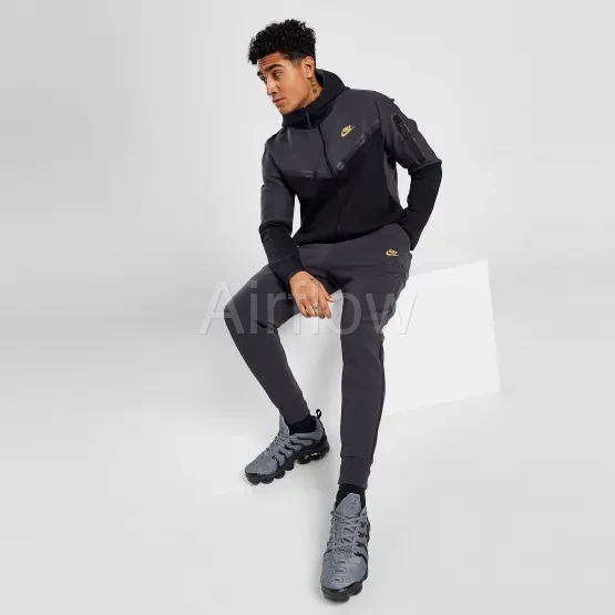 Nike Tech Fleece Men’s Track Pants — vista 2