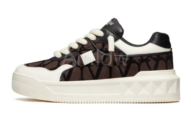 One Stud XL leather sneakers — vista 2