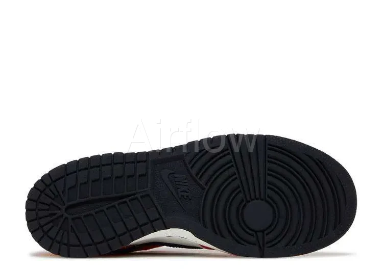 SB DUNK LOW 'HALLOWEEN' 4