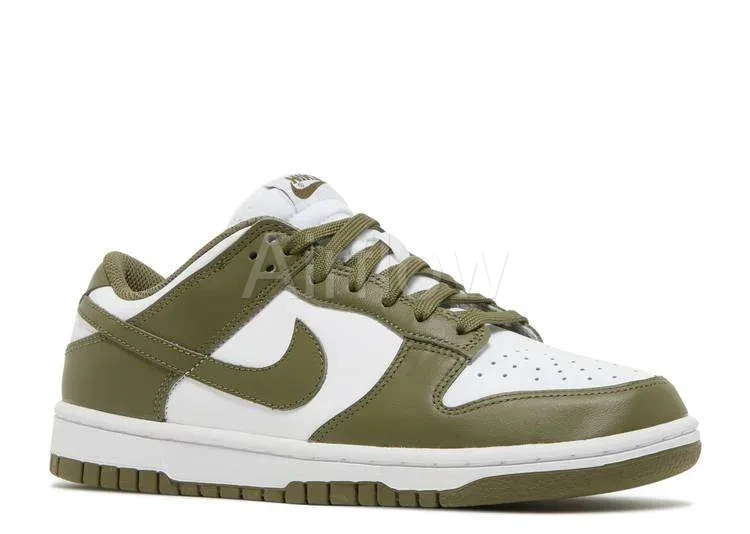 SB DUNK LOW 'MEDIUM OLIVE' — vista 2