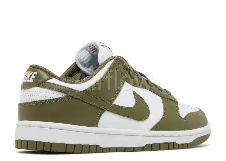 SB DUNK LOW 'MEDIUM OLIVE' 3
