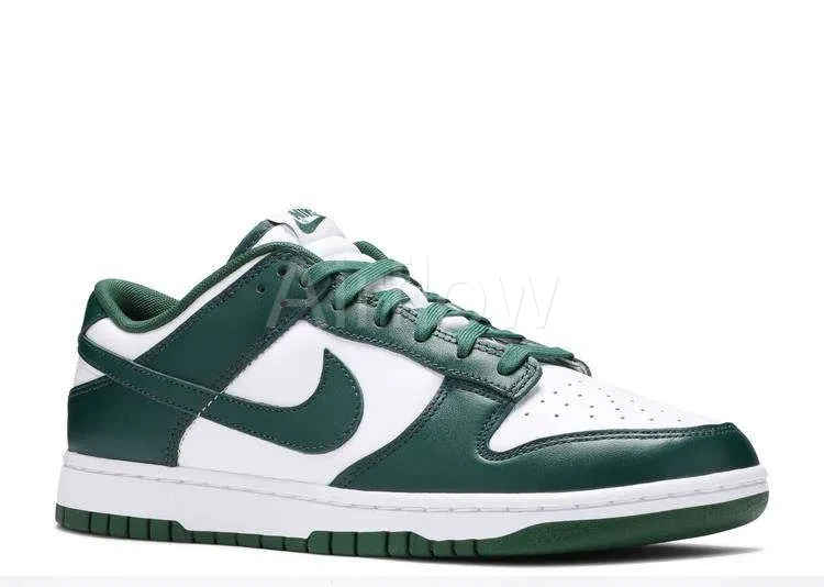 SB DUNK LOW 'MICHIGAN STATE' — vista 2