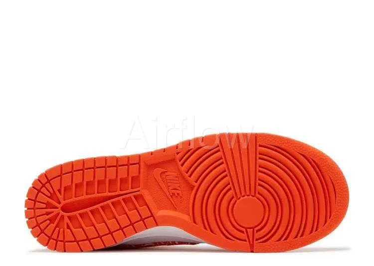 SB DUNK LOW 'PAISLEY ORANGE' 4