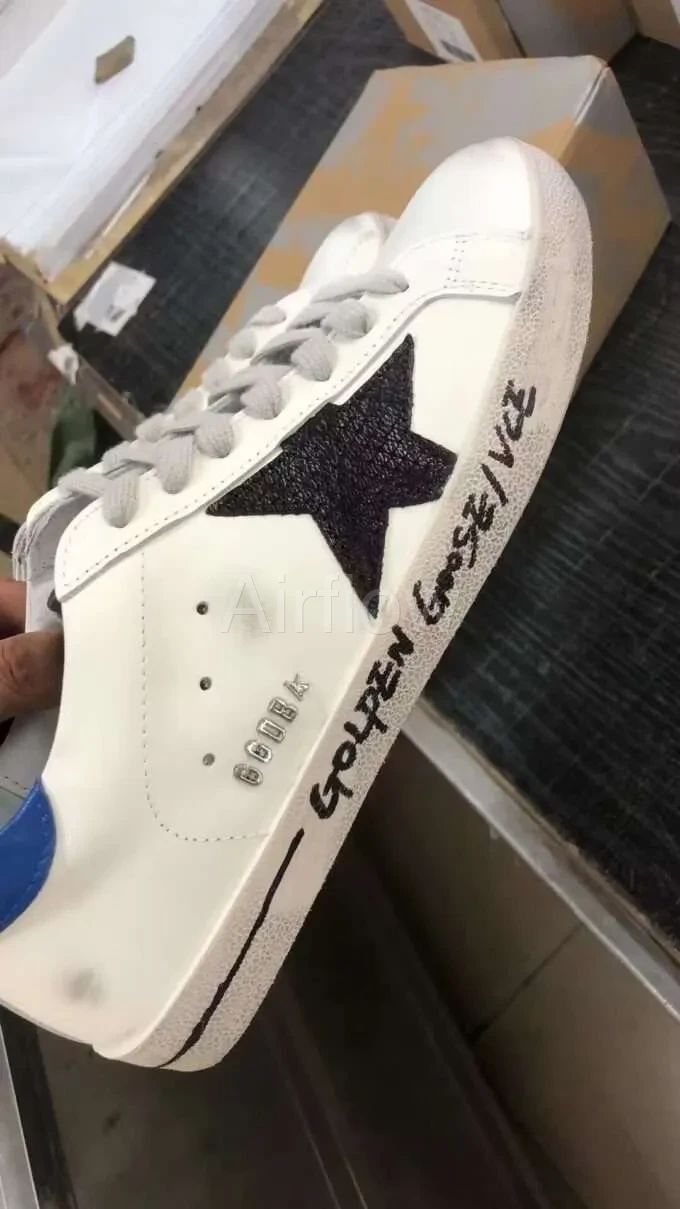 SNEAKERS GOLDEN 4