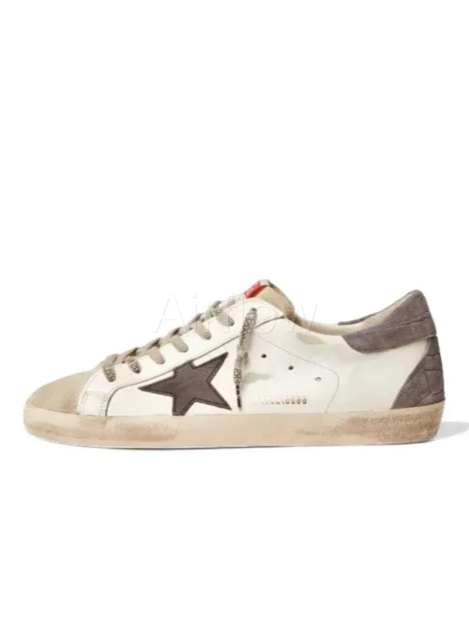 SNEAKERS GOLDEN — vista 2