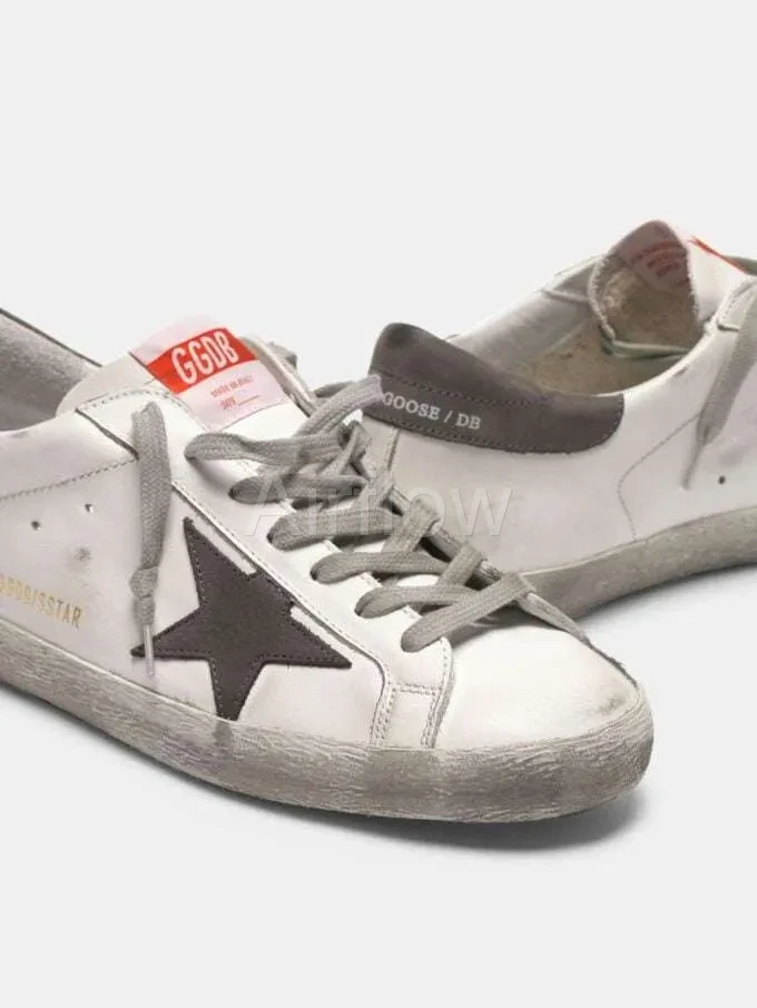 SNEAKERS GOLDEN 3