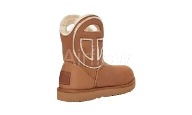 Telfar Logo Mini Chestnut 3