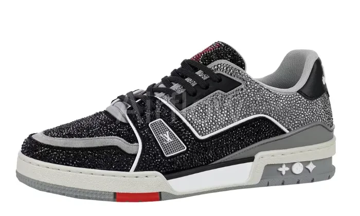Trainer Black