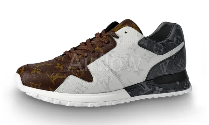 Trainer Black Forest — vista 2