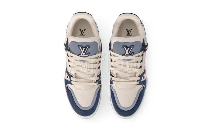 Trainer Blue 4
