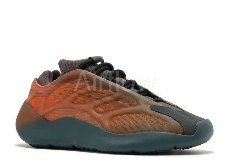 YEEZY 700 V3 'COPPER FADE' — vista 2