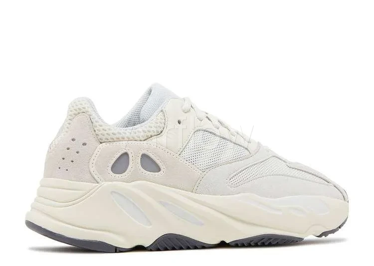 YEEZY BOOST 700 'ANALOG' 3