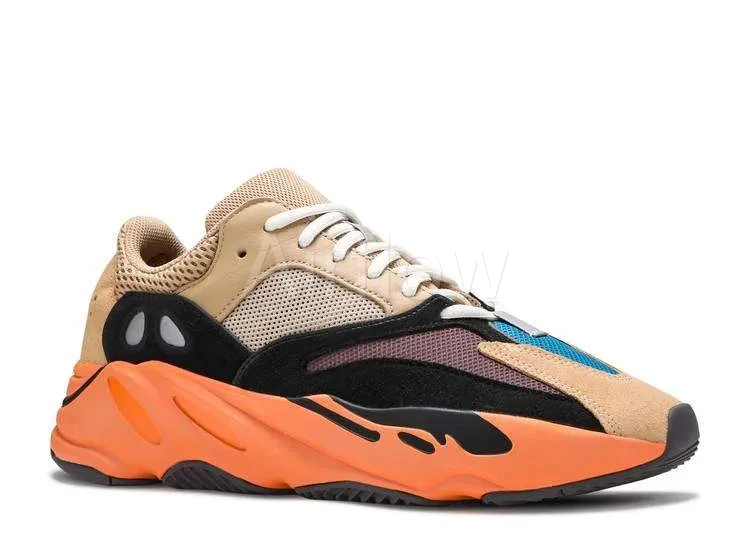 YEEZY BOOST 700 'ENFLAME AMBER' — vista 2