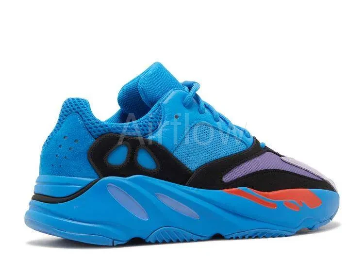 YEEZY BOOST 700 'HI-RES BLUE' 3