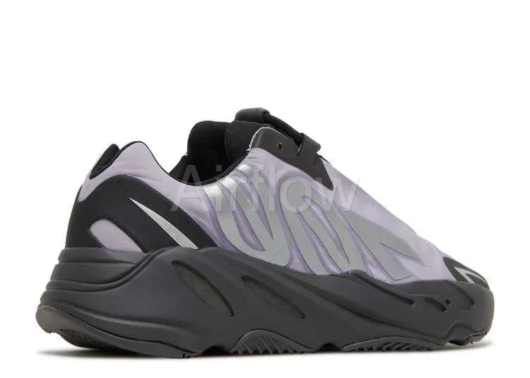 YEEZY BOOST 700 MNVN 'GEODE' 3