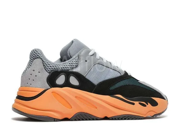 YEEZY BOOST 700 'WASH ORANGE' — vista 2