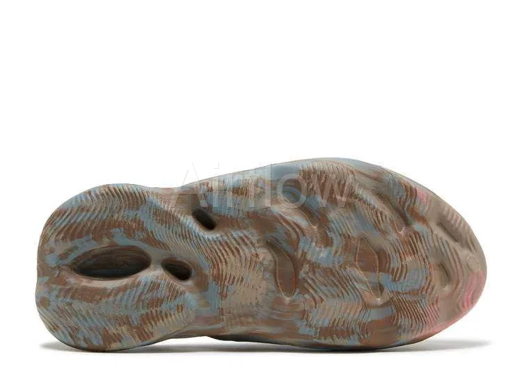 YEEZY FOAM RUNNER 'MX SAND GREY' 4